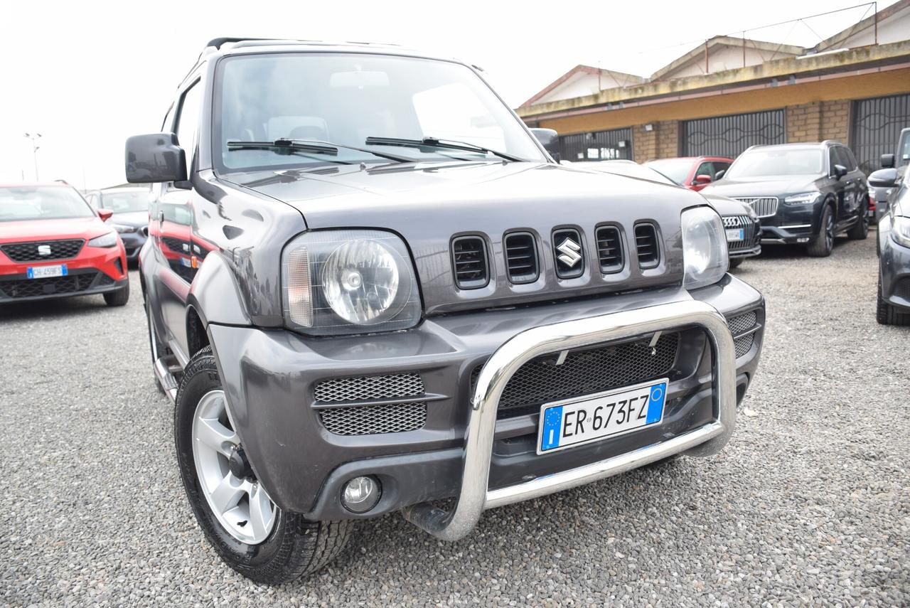 Suzuki Jimny 4X4 - GANCIO TRAINO TETTO PANORAMICO 1.3i 16V 85CV Special NAVI CAM ANDROID CARPLAY
