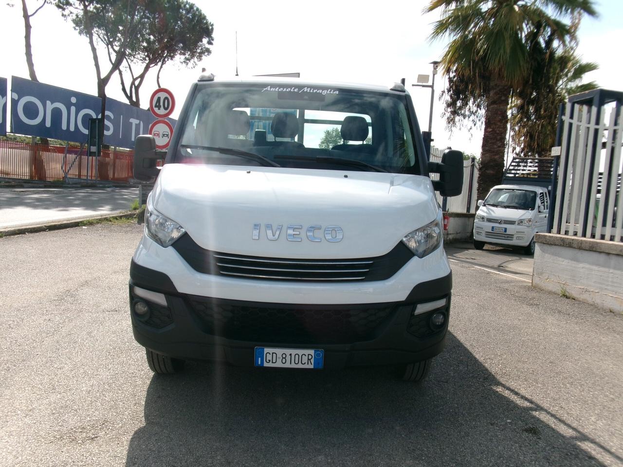 Iveco Daily 35C14 2.3 140CV HY-MATIC CASSONE FISSO DA 3.90 METRI
