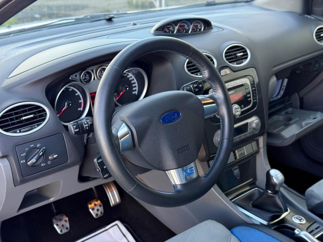 Ford Focus RS MK2 WHITE EDITION 2.5 5 CILINDRI TURBO 305CV