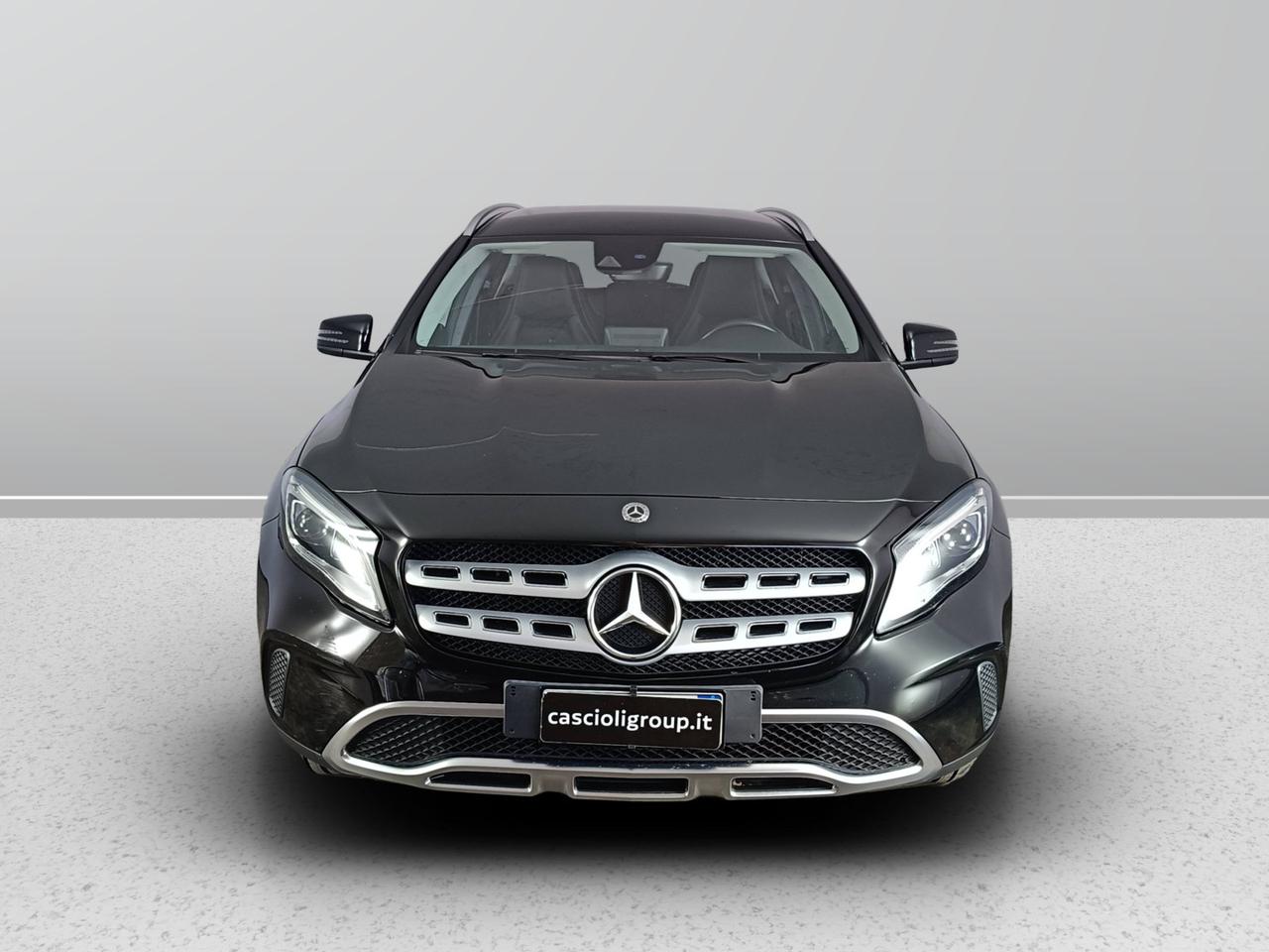 Mercedes-Benz GLA-X156 2017 - GLA 180 Sport