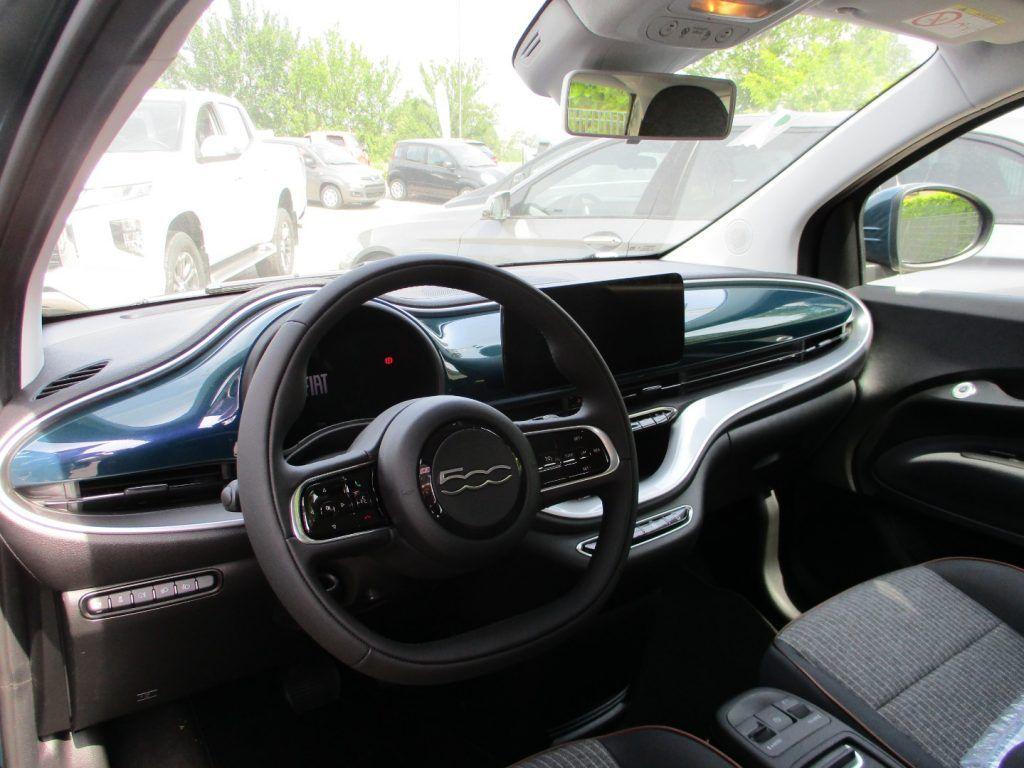 Fiat 500e Camera/Pack Comfort/Navi
