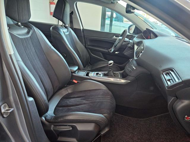 Peugeot 308 308 II 2013 5p 1.6 e-hdi 8v Allure s