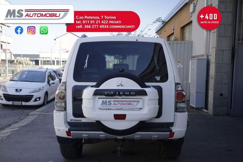 Mitsubishi Pajero Mitsubishi Pajero 3.2 DI-D 16V aut. 3p. Instyle DPF GANCIO TRAINO Unicoproprietario