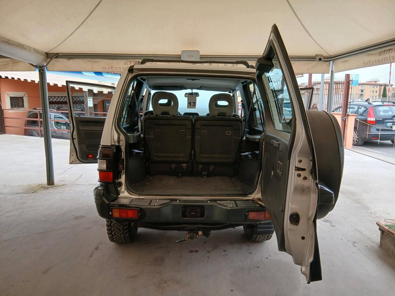 Mitsubishi Pajero 2.5 TDI 3p gancio traino 98