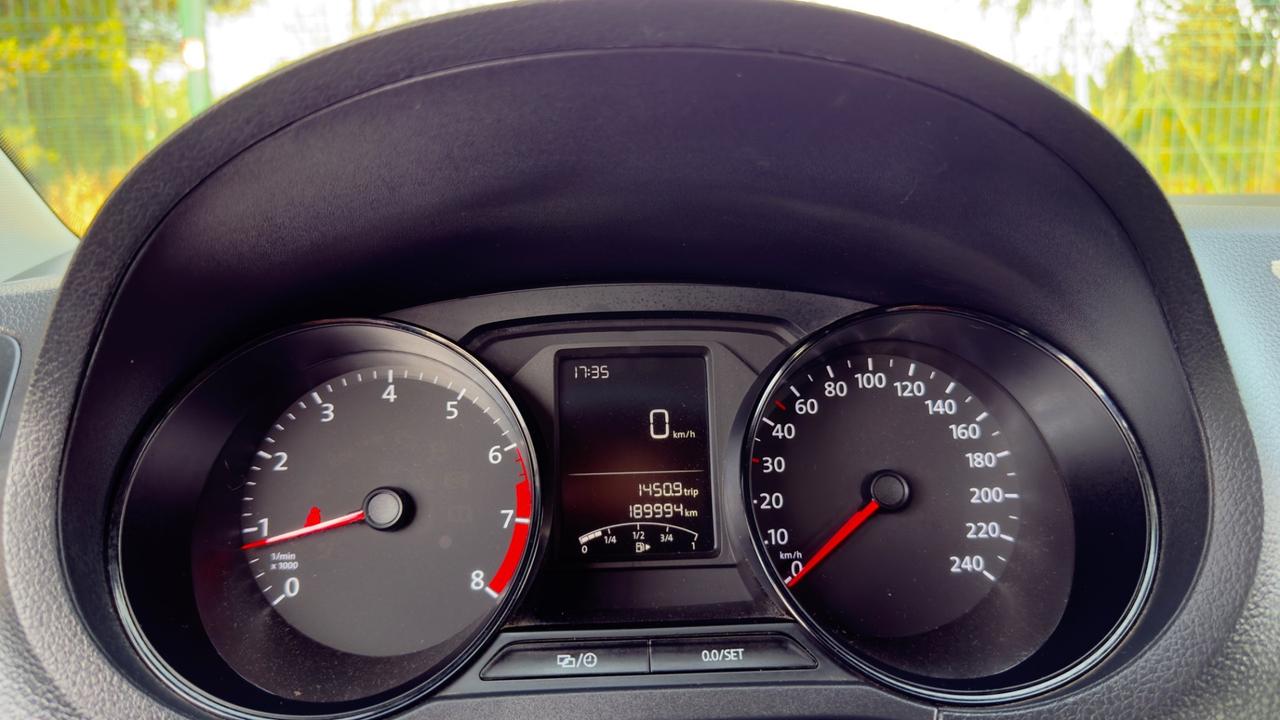 Volkswagen Polo 1.0 MPI 5p. Trendline 2015