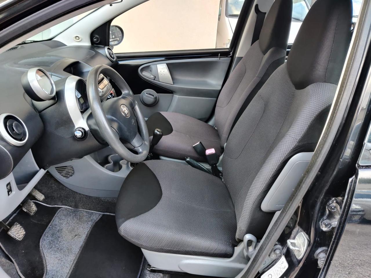 Toyota Aygo 1.0 Benzina 5 porte 2008