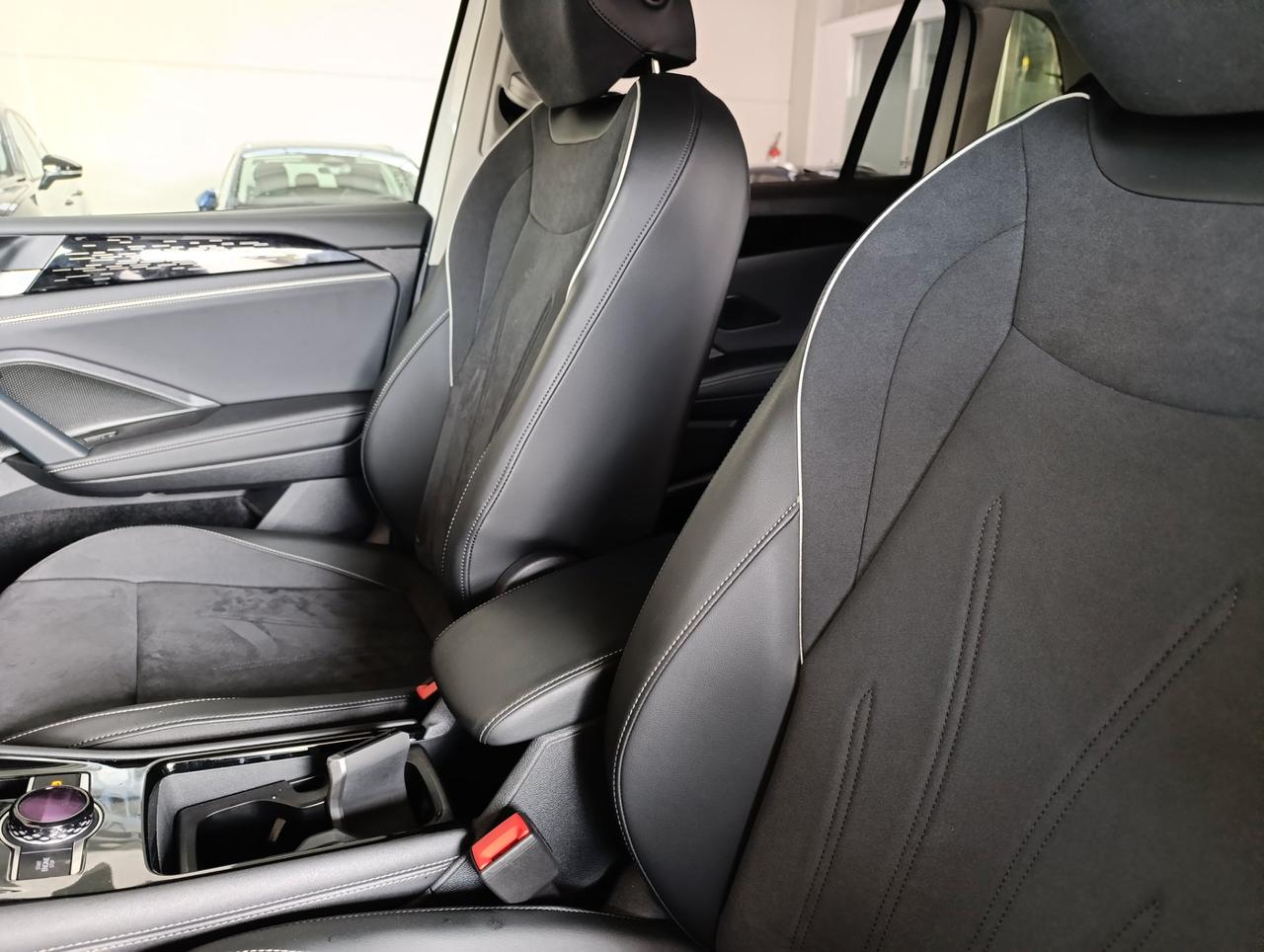 Volkswagen Tiguan 2.0 tdi Elegance 150cv dsg