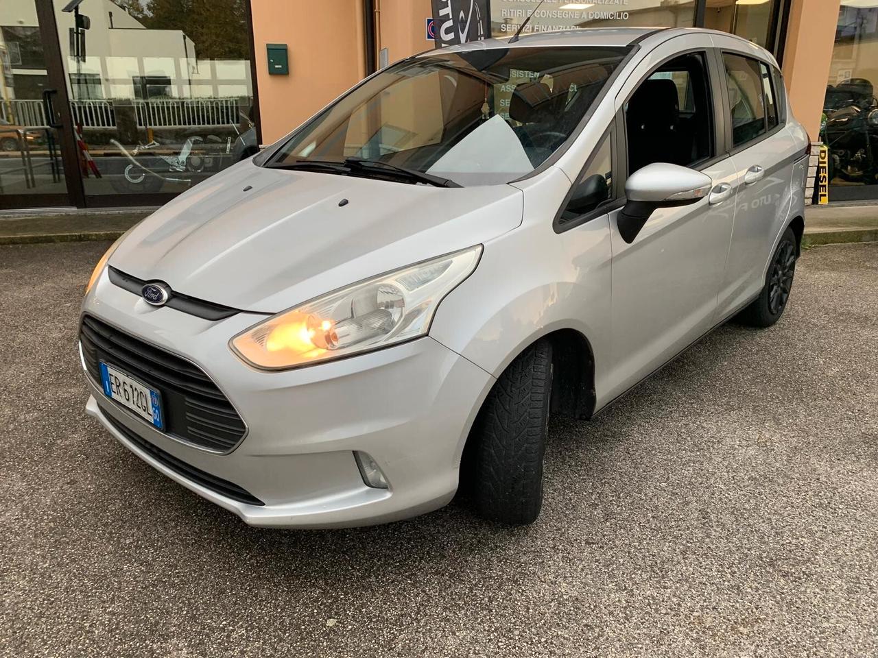 Ford B-Max 1.6 TDCi 95 CV Neopatentati