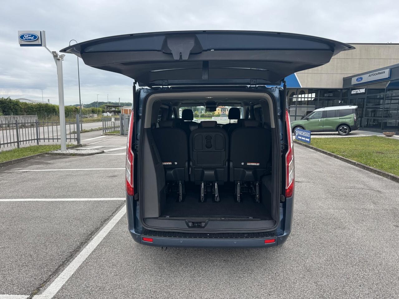Ford Tourneo Custom Titanium 2.0 TDCi 130CV 8posti