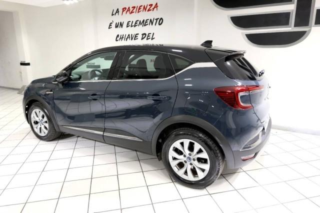 Renault Captur 1.6 E-Tech phev Intens 160cv auto my21