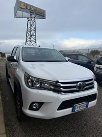 Toyota Hilux 2.4 D-4D 4WD Executive my17" IVA ESP.