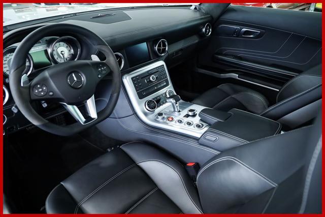 MERCEDES-BENZ SLS AMG Coupé