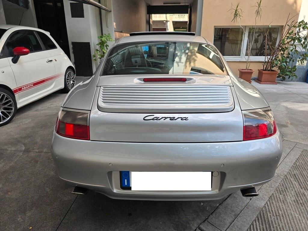 Porsche 911 Carrera cat Coupé