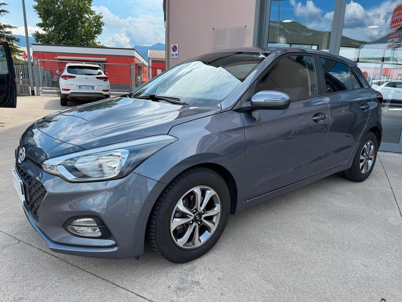 Hyundai i20 1.2 5 porte Tech