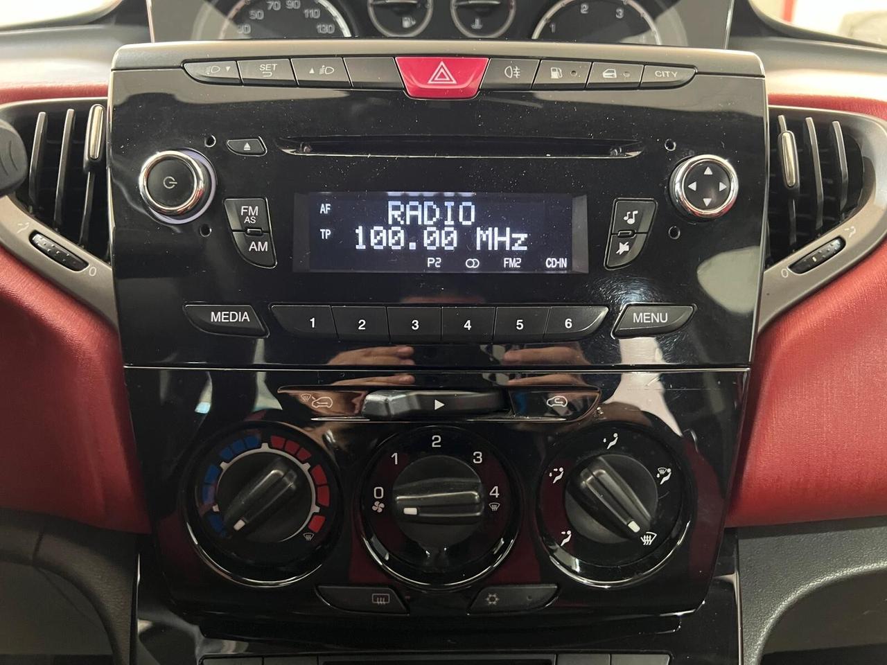Lancia Ypsilon 1.3 95 CV - Platinum - 2012