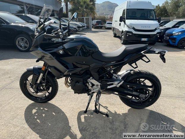 BMW F 900 XR Tripleblack nuova pronta consegna