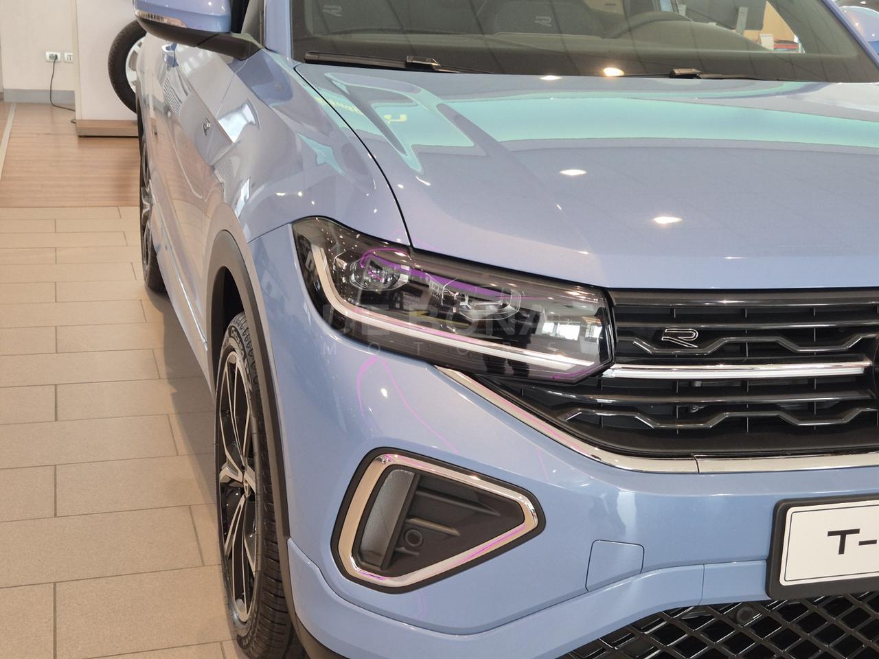 Volkswagen T-Cross 1.0 tsi r-line 115cv