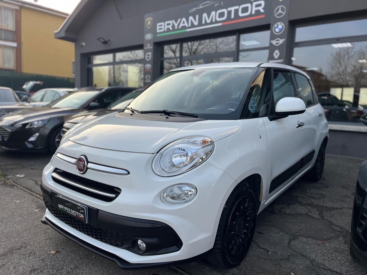 Fiat 500L Wagon 1.3 Multijet 95 CV Mirror