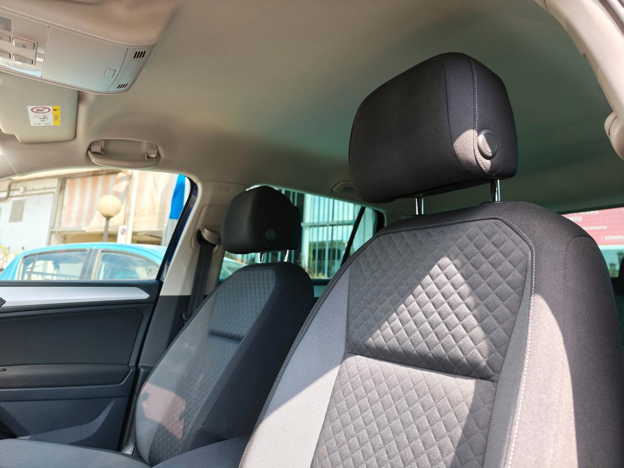 Volkswagen Tiguan 2.0 TDI SCR DSG 4MOTION Business