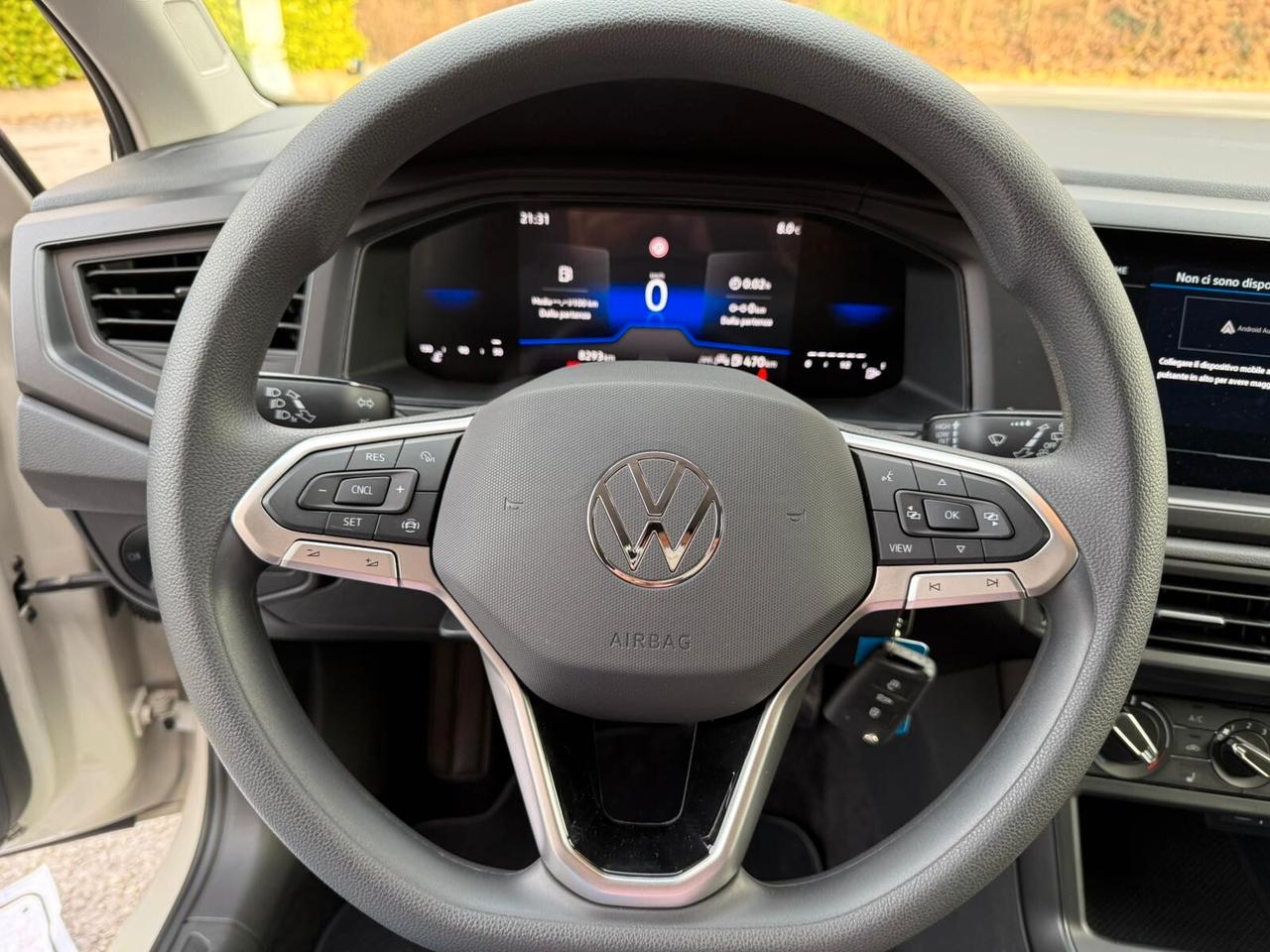 Volkswagen Polo TSI Life 80CV NEOPATENTATI