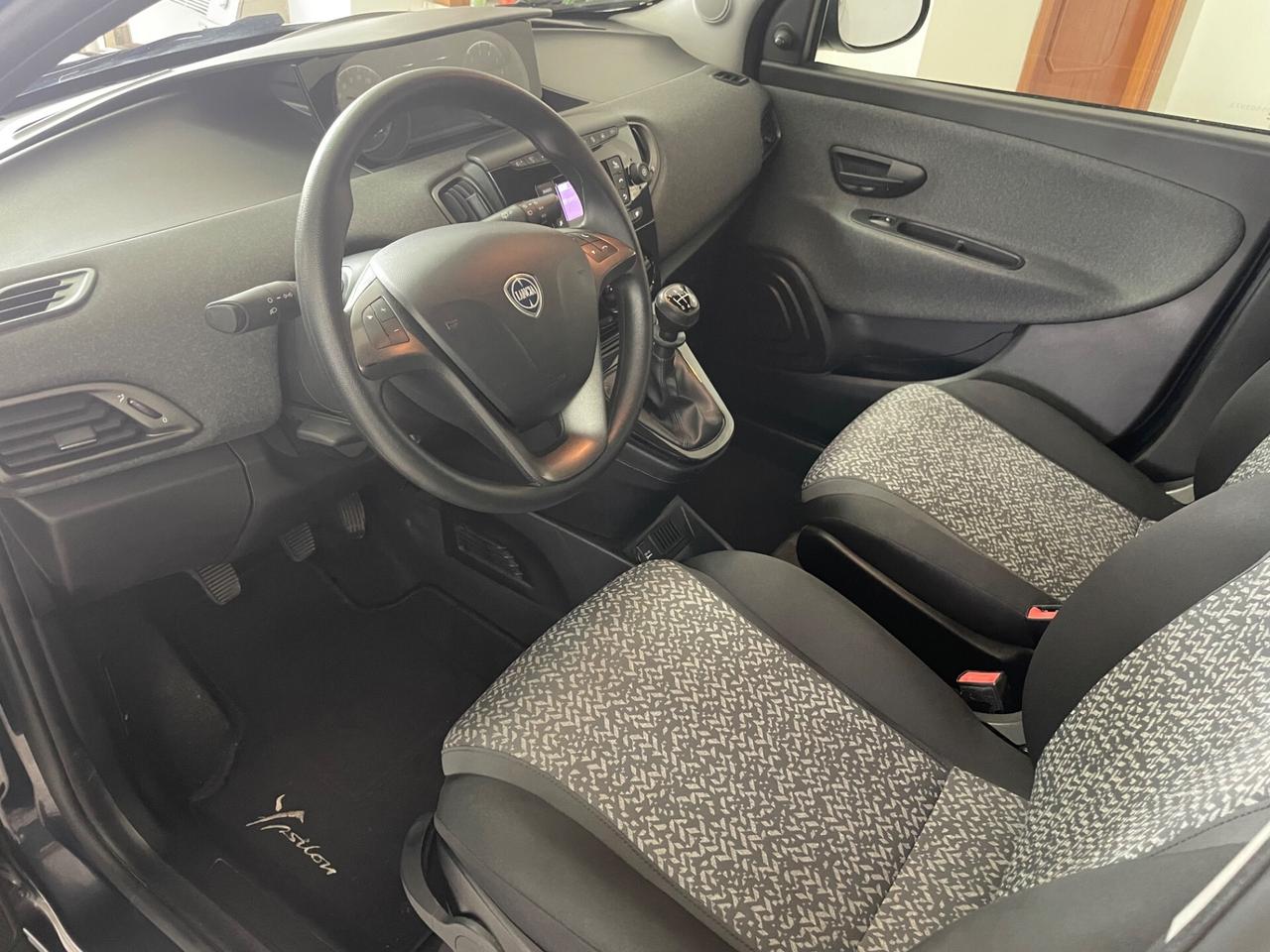 LANCIA YPSILON 1.2 69 CV 5P ELEFANTINO 54.000 KM