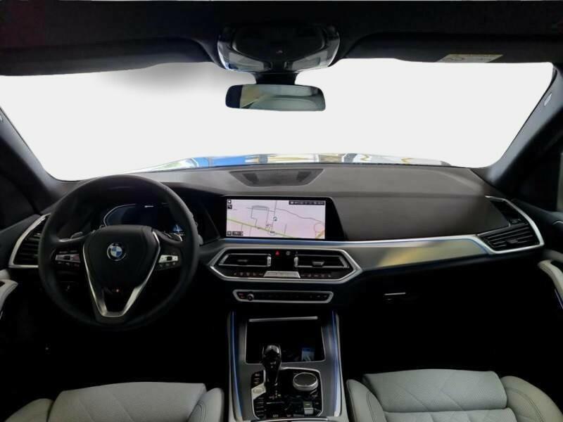 BMW X5 XDRIVE 45E BUSINESS AUTOM. SUV