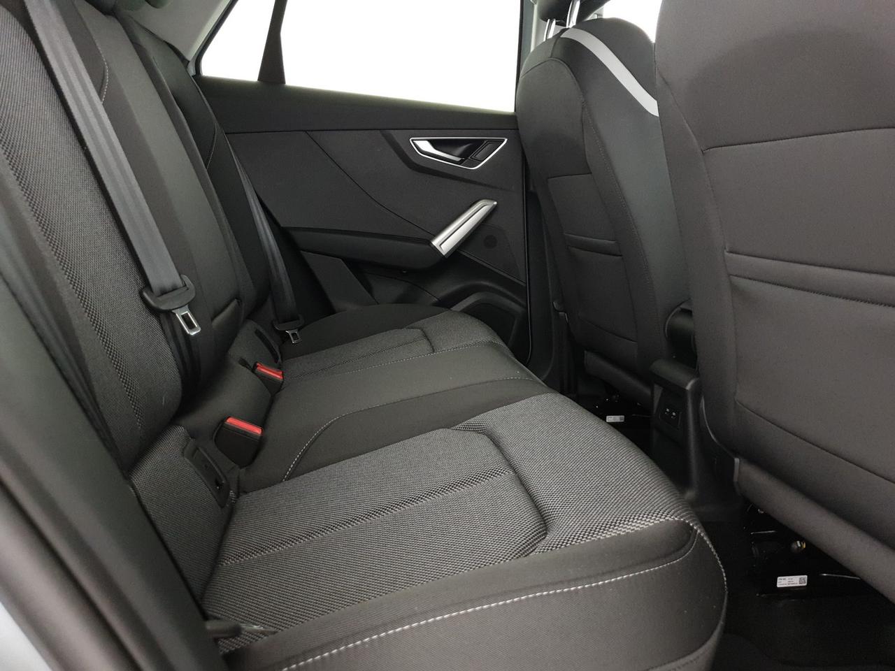 30TDI 116CV Business Advanced