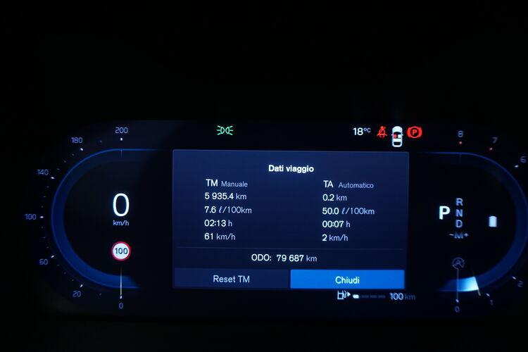 Volvo XC40 B3 Core BR278614 2.0 Mild Hybrid 163CV