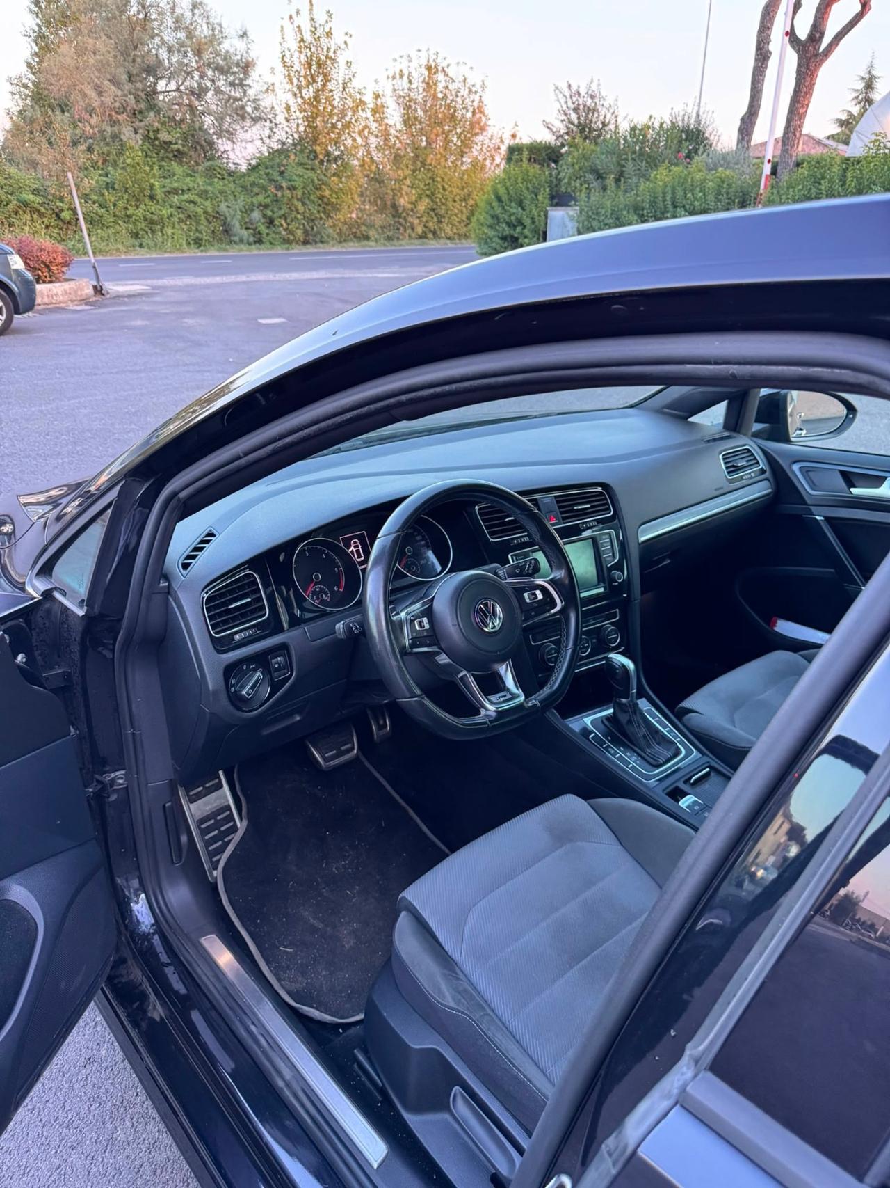 Volkswagen Golf 1.6 TDI 110 CV DSG 5p. Sport Edition BlueMotion Tech.