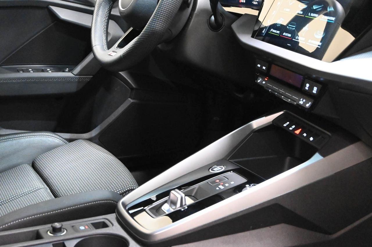 AUDI A3 4ª serie A3 SPB 35 TFSI S tronic S lin...