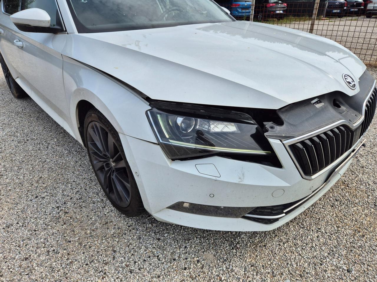 Skoda Superb 2.0 TDI 190 CV SCR DSG Style