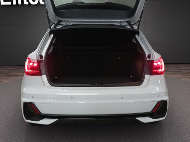 AUDI A1 SPB 30 TFSI Identity Black