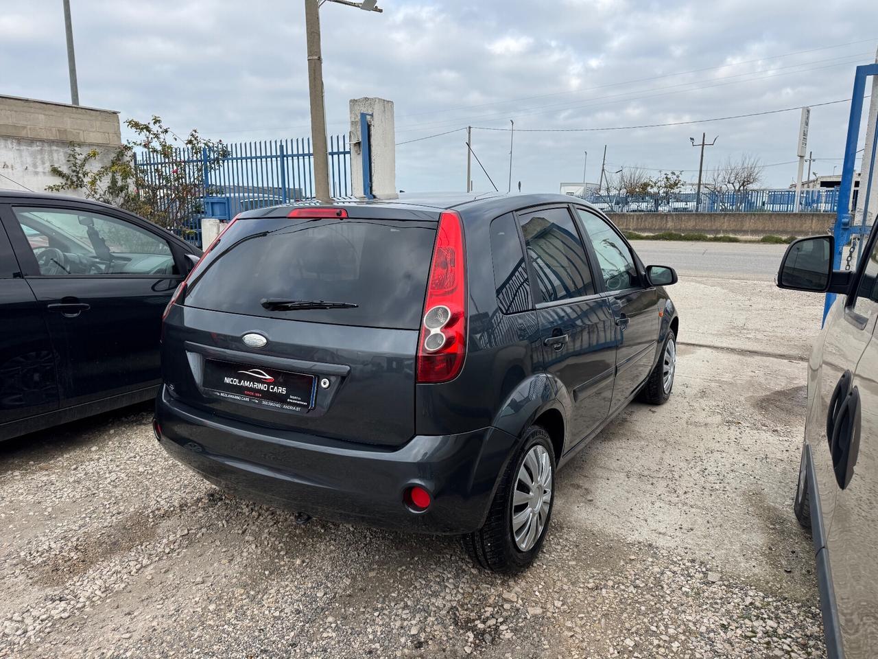 Ford Fiesta 1.4 TDCi 5p. Titanium