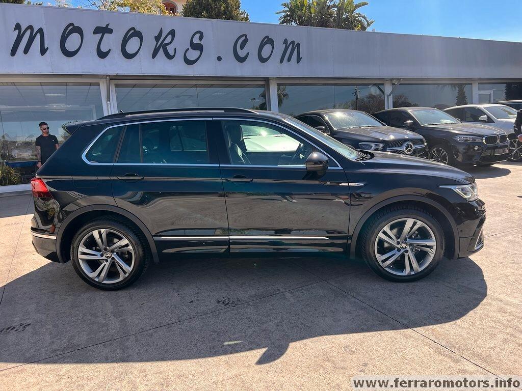 Volkswagen Tiguan2.0 TDI SCR 150 CV DSG 4MOTION R-Line solo 36.000km