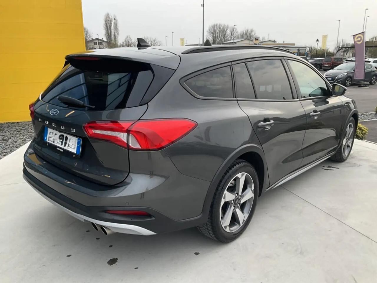 FORD FOCUS ACTIVE-UFFICIALE ITALIA