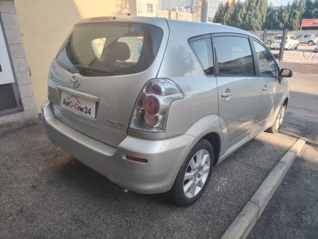 TOYOTA Corolla Verso 1.8 16V Sol UNIPROPRIETARIO-NEOPATENTATI