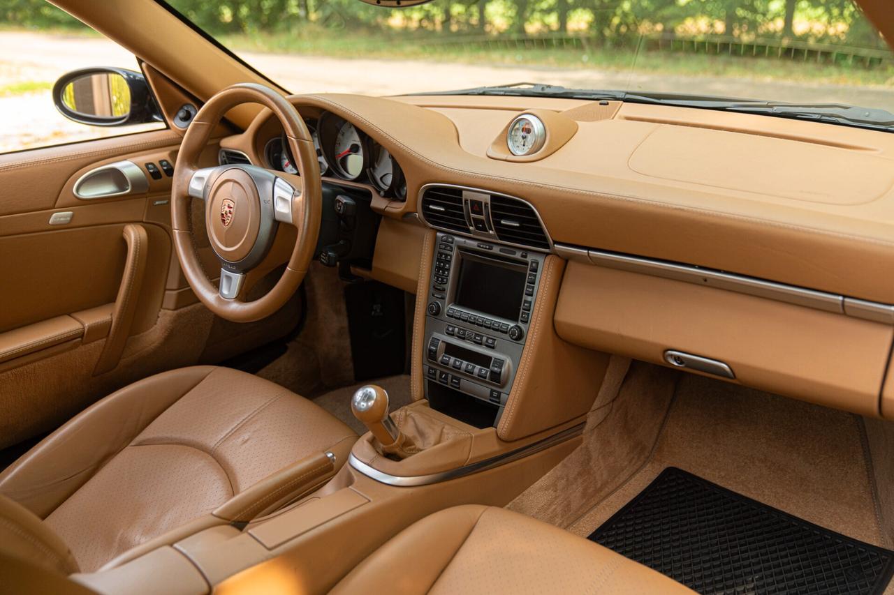 Porsche 997 (911) CARRERA S - RDS01990