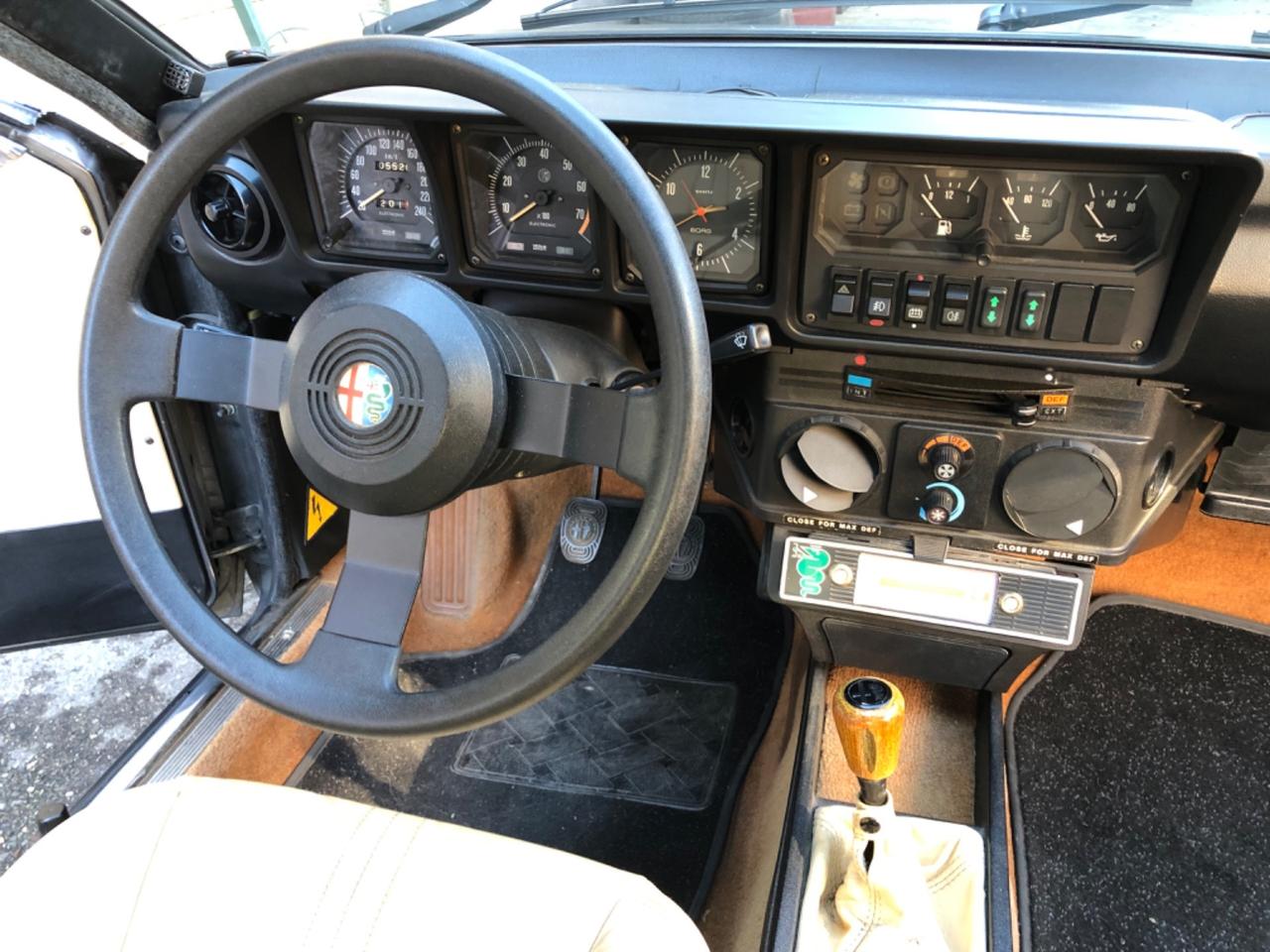 Alfa Romeo Alfetta GTV 2.0