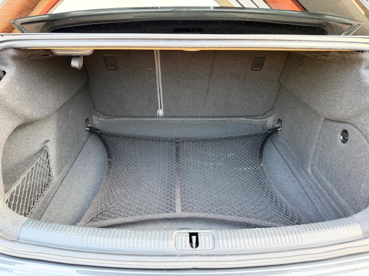 Audi A3 Sedan 2.0 TDI Sline