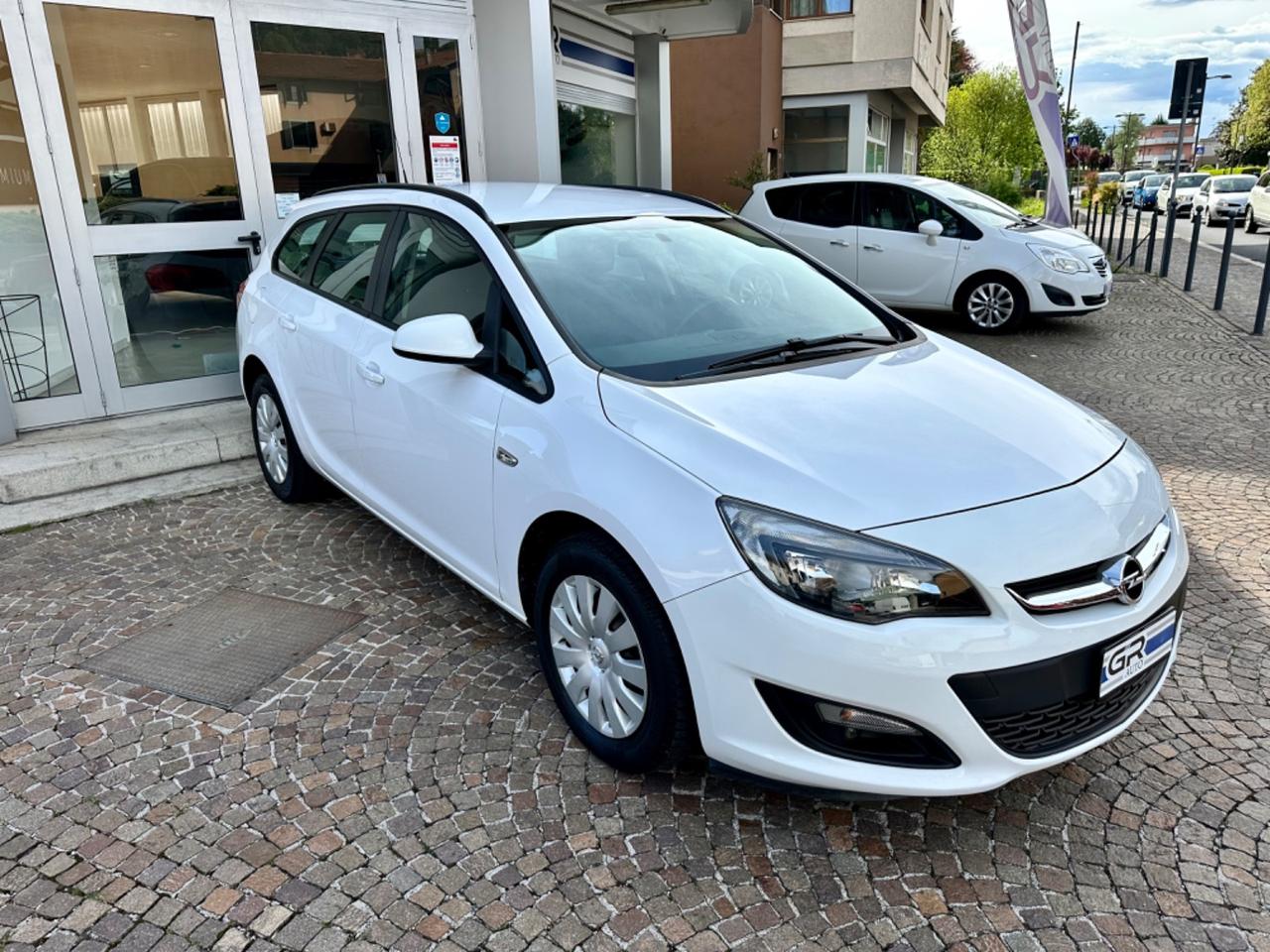 Opel Astra 1.6 CDTI 136CV Sports Tourer Elective