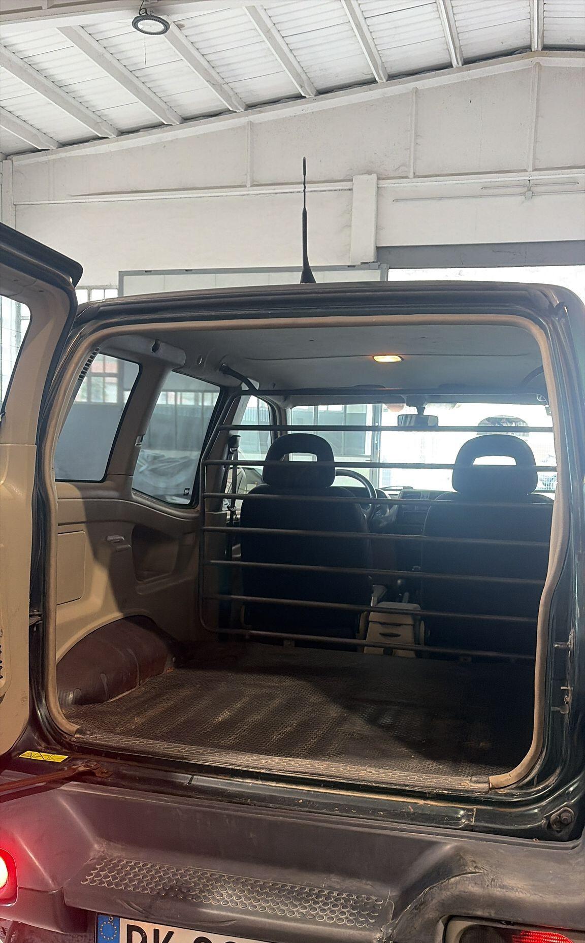 Nissan Terrano II 2.7 Tdi 3p. Comfort Autocarro