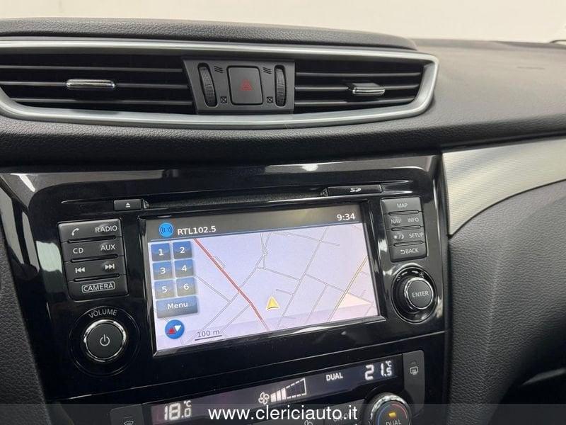 Nissan Qashqai 1.2 DIG-T N-Connecta (TETTO PAN.)