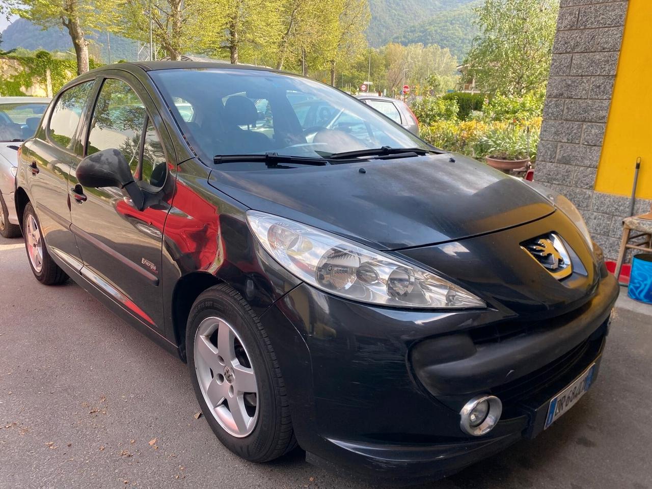 Peugeot 207 1.4 75cv Benzina Euro4 - NEOPATENTATI