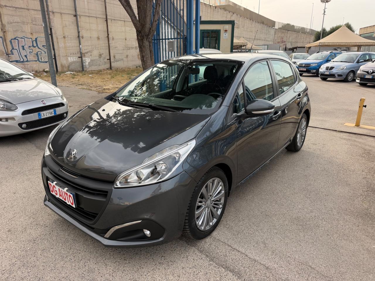 Peugeot 208 Allure 1.6 Diesel 75 cv 2016