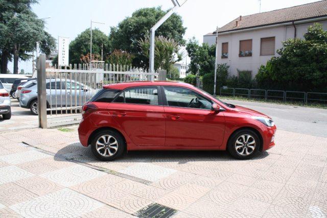 HYUNDAI i20 1.2 5 porte Advanced