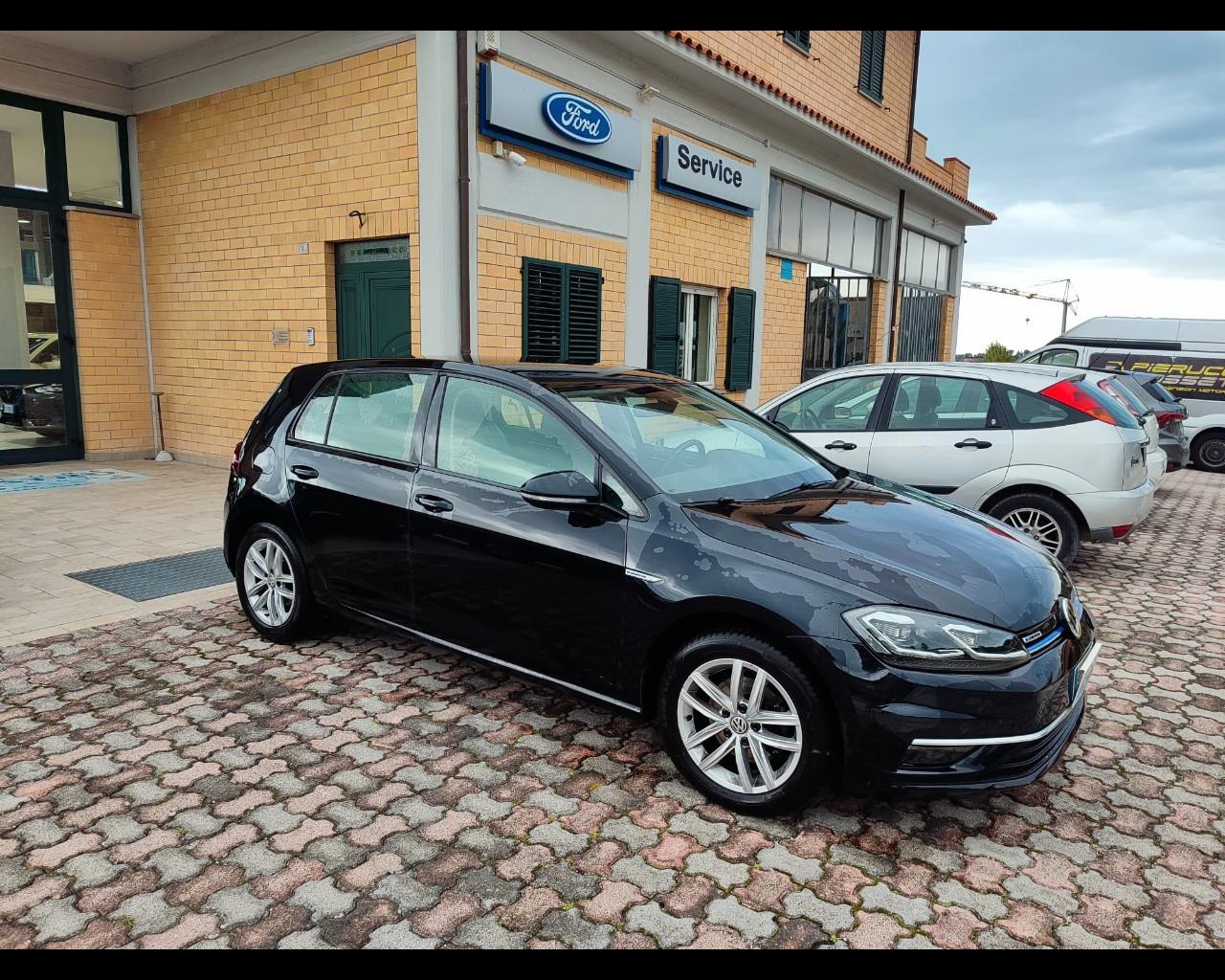 VOLKSWAGEN Golf 7ª serie - Golf 1.4 TGI 5p. Executive BlueMotion