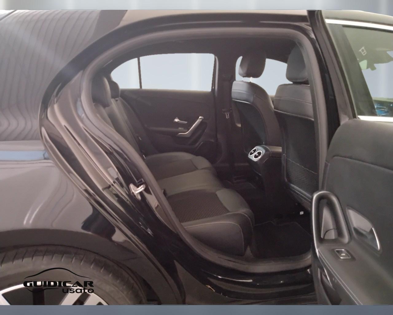 Mercedes-Benz Classe A - W177 2018 - A 180 d Sport auto