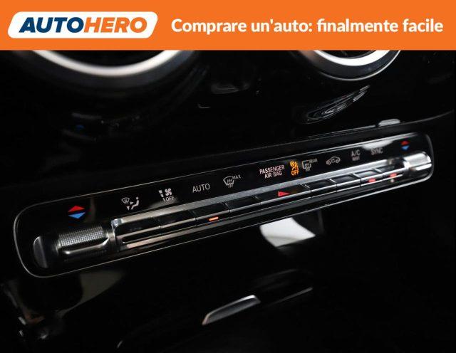 MERCEDES-BENZ CLA 180 Automatic Premium