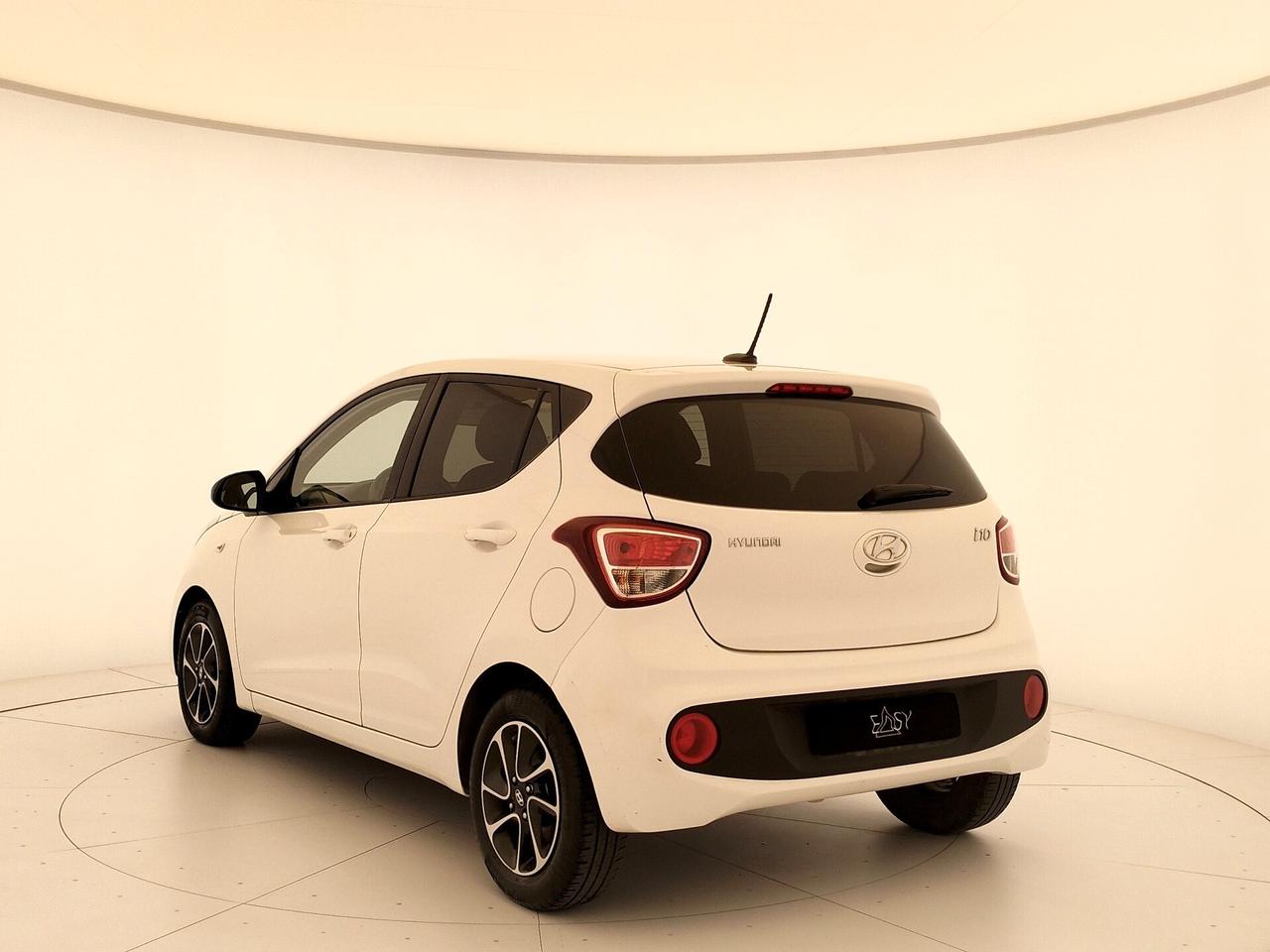 Hyundai i10 1.0 Advanced - NEOPATENTATI