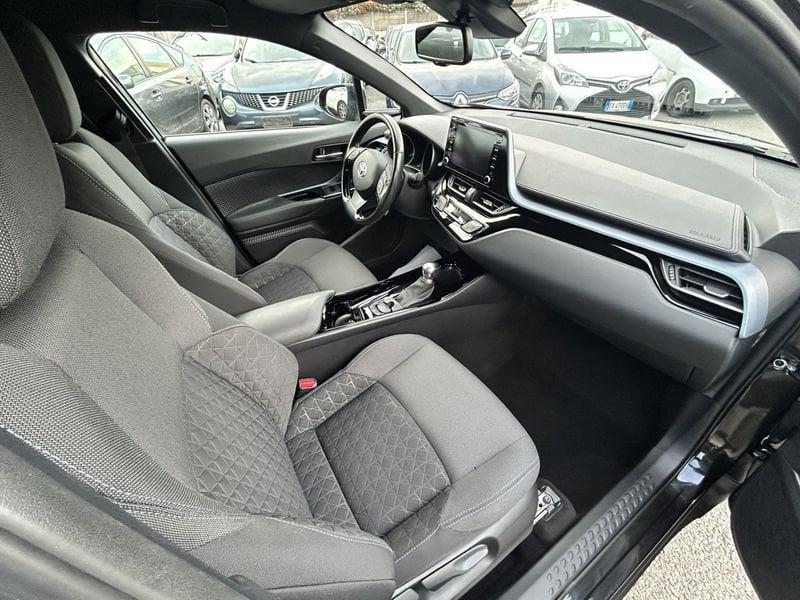 Toyota C-HR 1.8 Hybrid E-CVT Trend